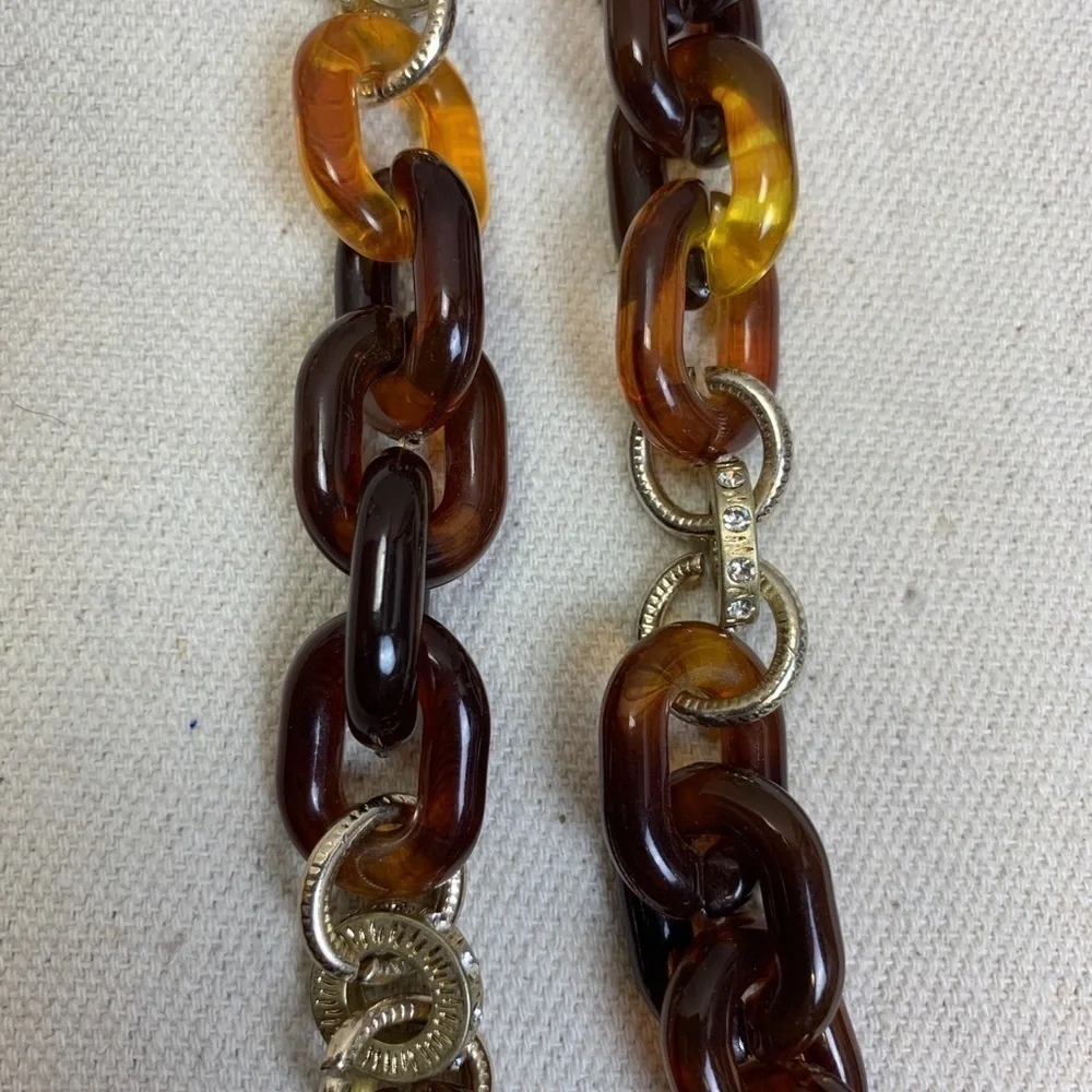 Loft Ann Taylor Long Faux tortoise acrylic link Chain necklace